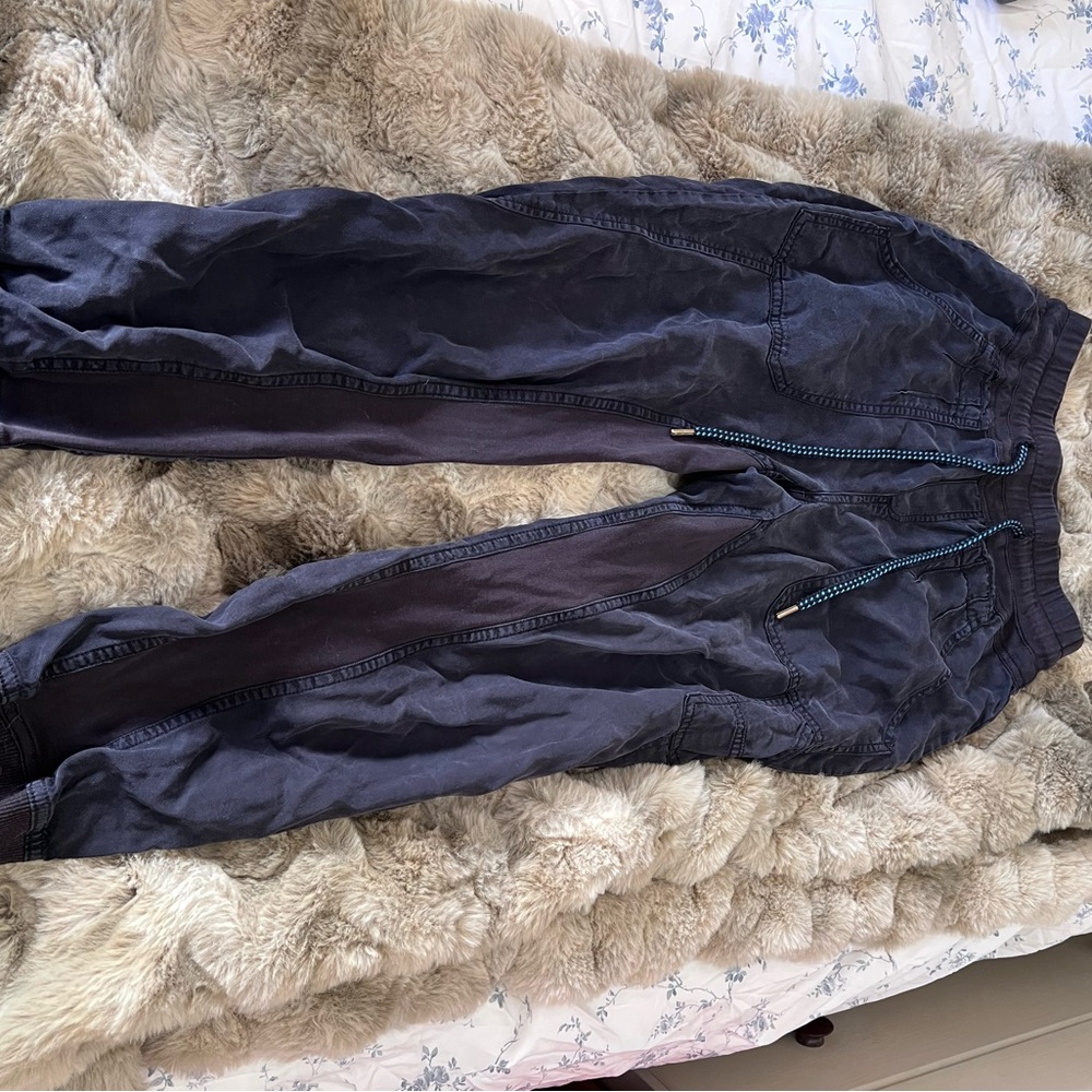 Anthropologie Women’s Black Drawstring Joggers